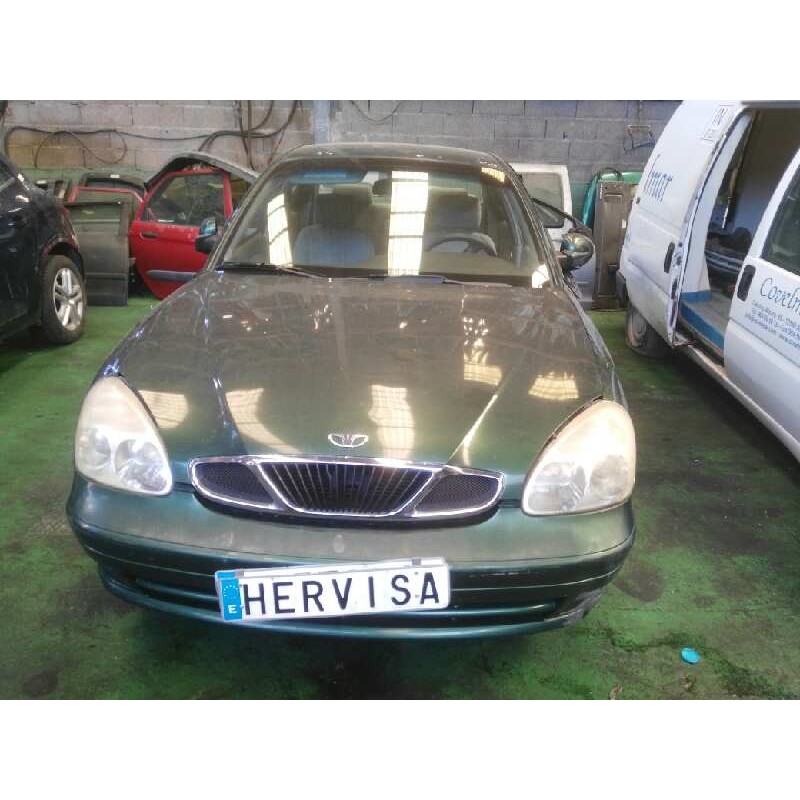 daewoo nubira berlina del año 2002