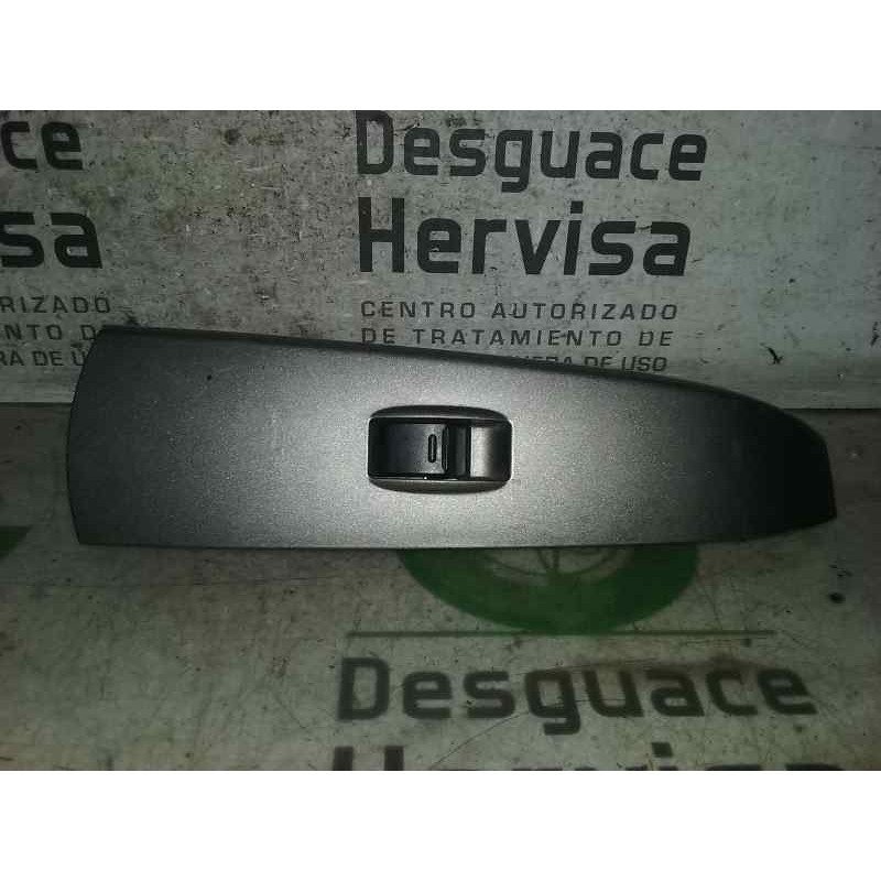 Recambio de mando elevalunas trasero derecho para toyota prius (nhw20) 1nzfxe referencia OEM IAM 8481012080  