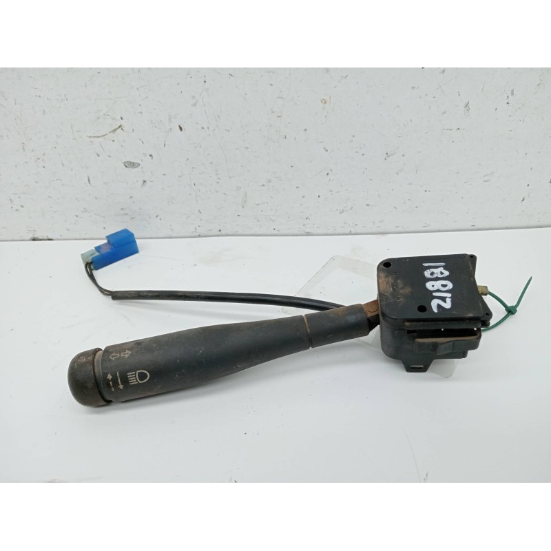 Recambio de mando luces para nissan trade bd30ii referencia OEM IAM   