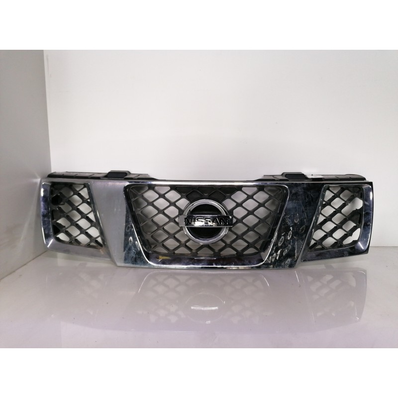 Recambio de rejilla delantera para nissan pathfinder (r51) yd25 referencia OEM IAM   