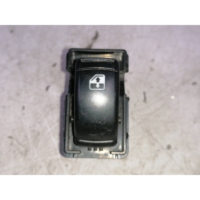 Recambio de mando elevalunas delantero derecho para chevrolet lacetti f16d3 referencia OEM IAM 621W04790  