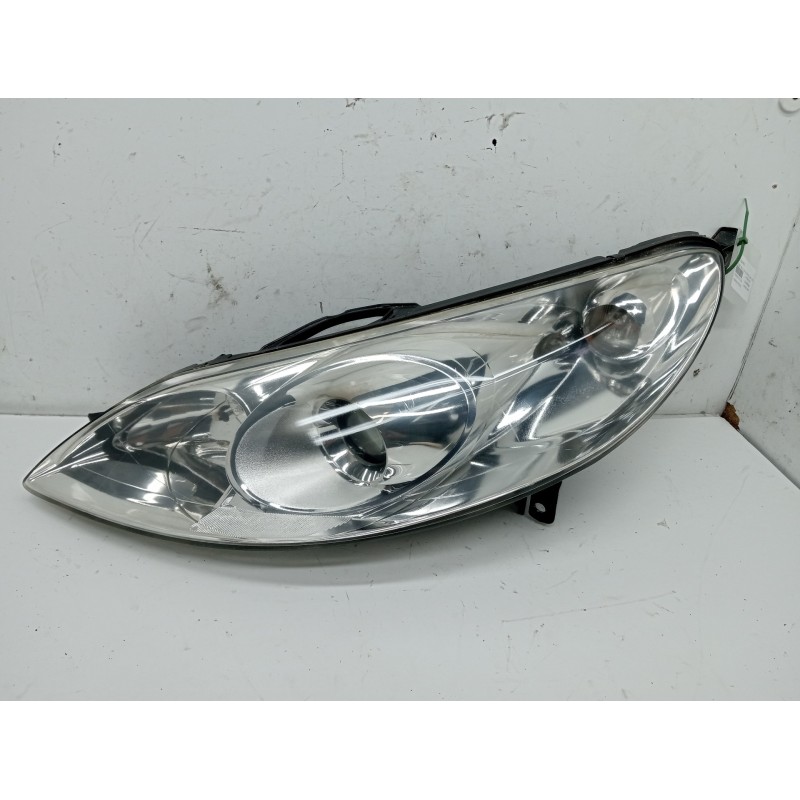 Recambio de faro izquierdo para peugeot 407 rhr referencia OEM IAM 0301213201  