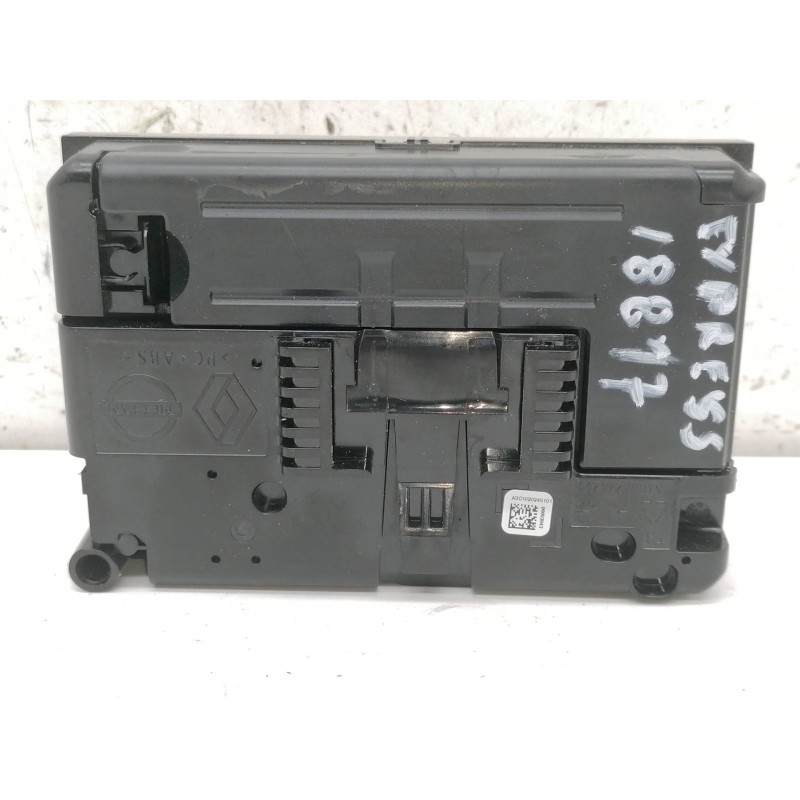 Recambio de modulo electronico para renault express k9k876 referencia OEM IAM 2591A0882R  