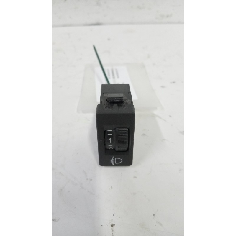 Recambio de interruptor para citroen c3 picasso 9hx referencia OEM IAM 96384422XT  